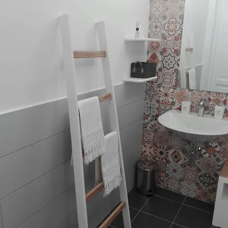 Apartment Deja Vu